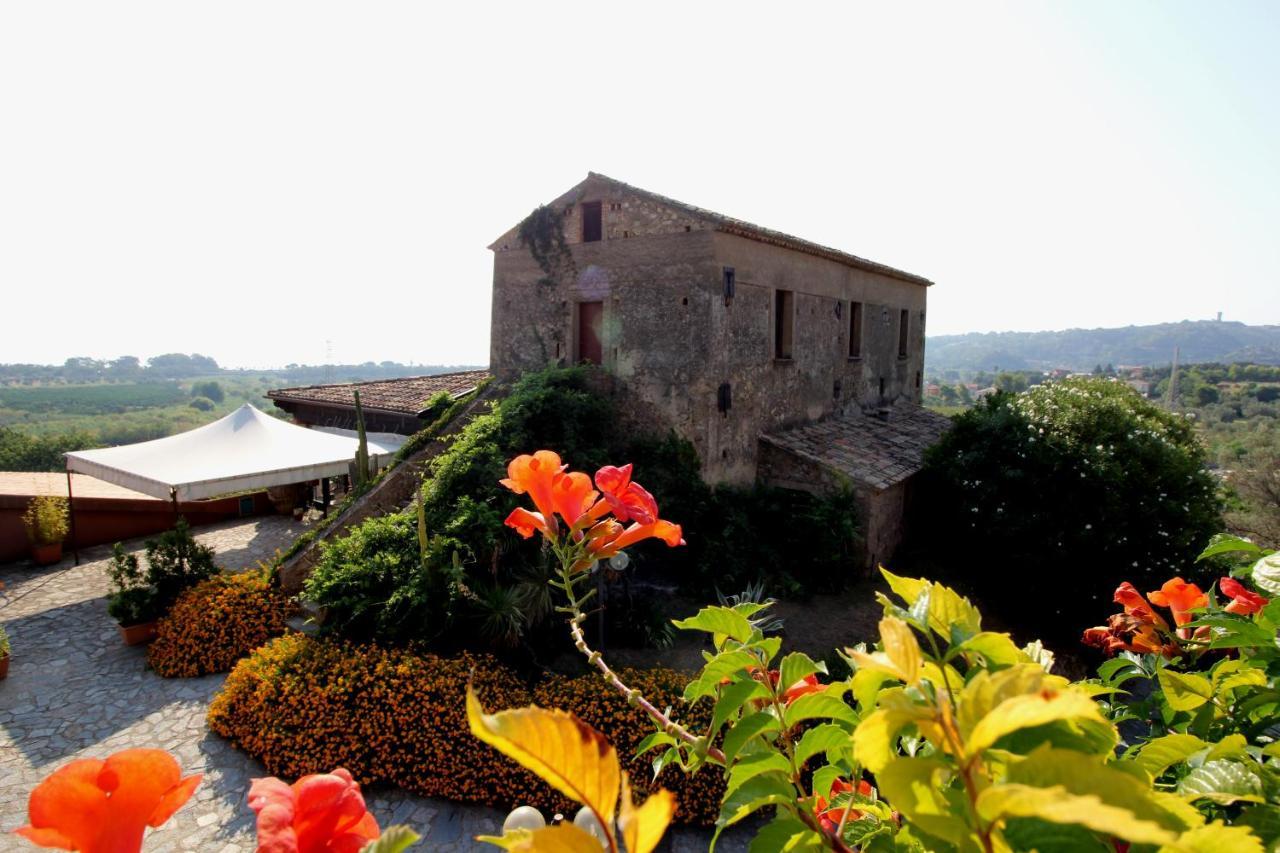 Hotel Villaggio Calaghena Montepaone Extérieur photo