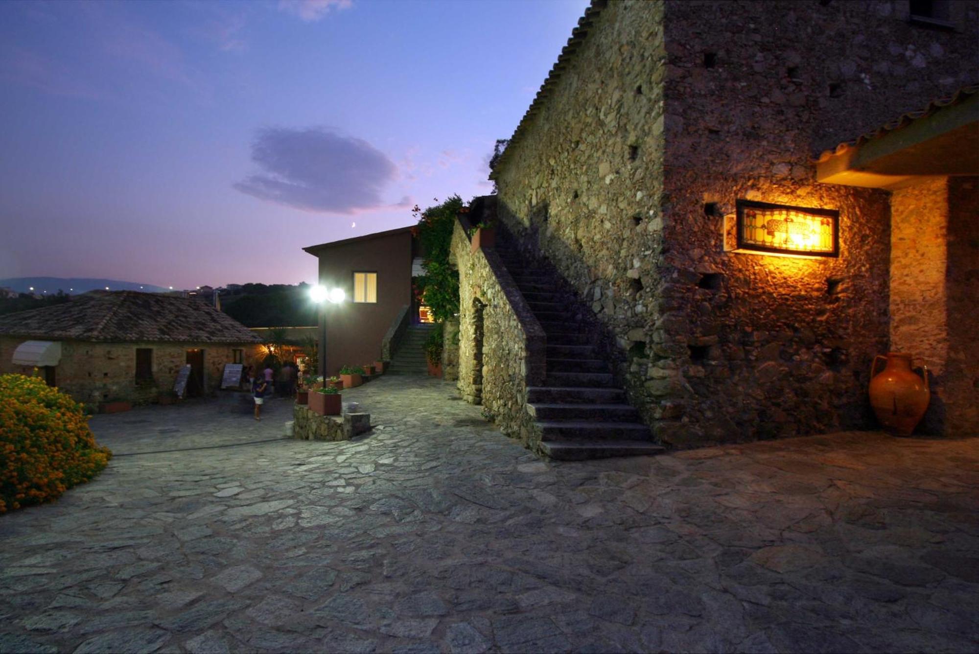 Hotel Villaggio Calaghena Montepaone Extérieur photo