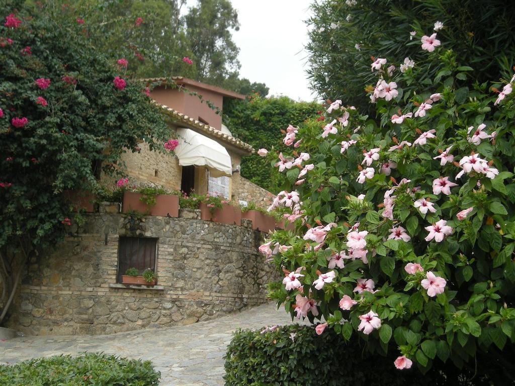 Hotel Villaggio Calaghena Montepaone Extérieur photo