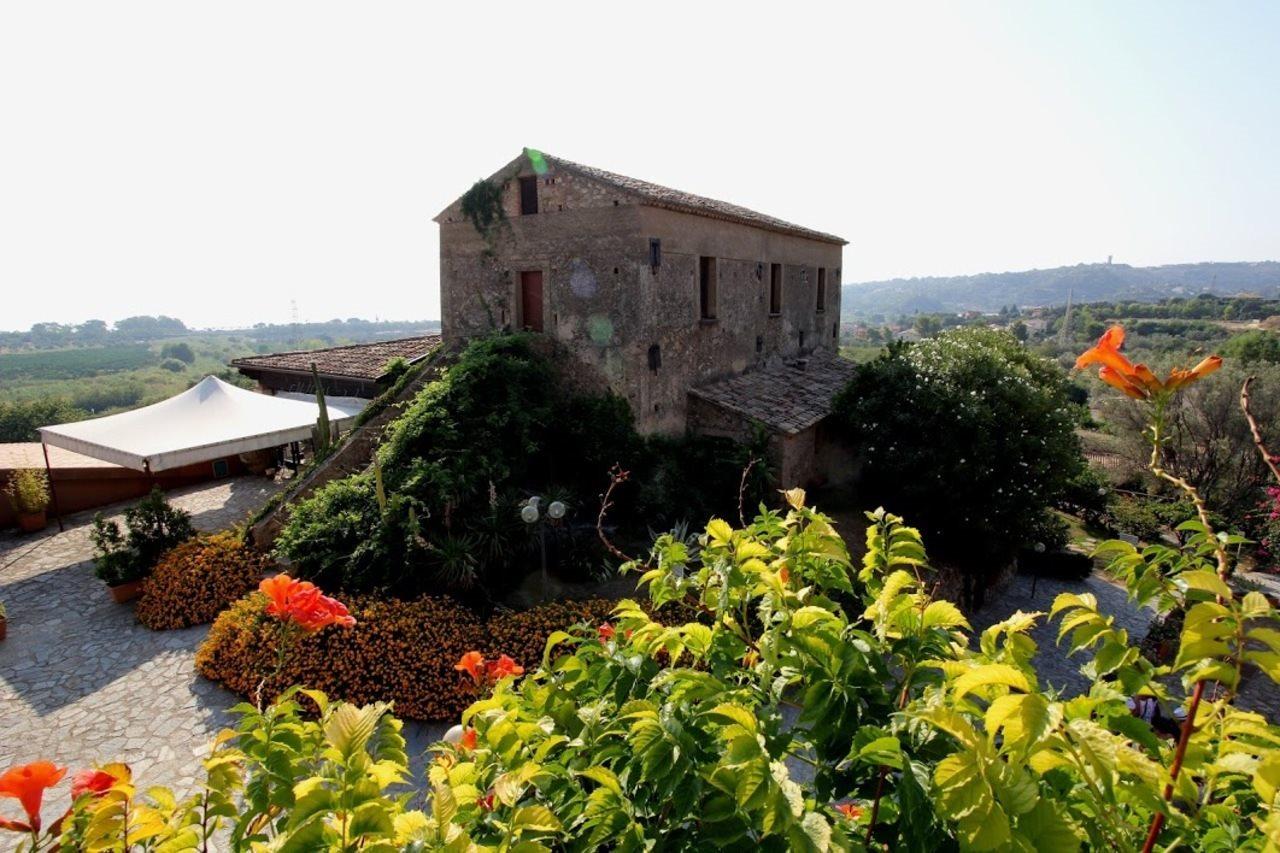 Hotel Villaggio Calaghena Montepaone Extérieur photo